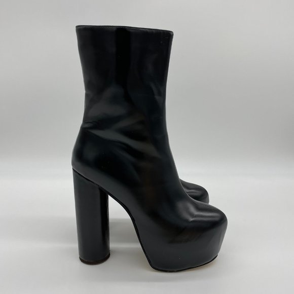 Black Ultra Platform Boots